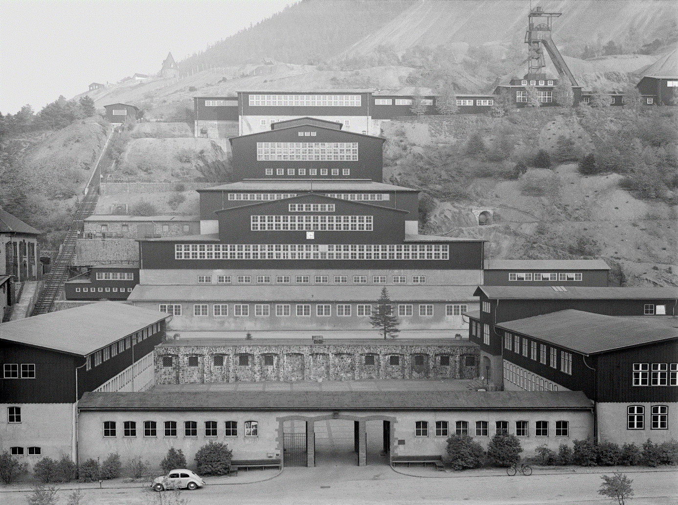 Fassaden der Tagesanlagen 1953